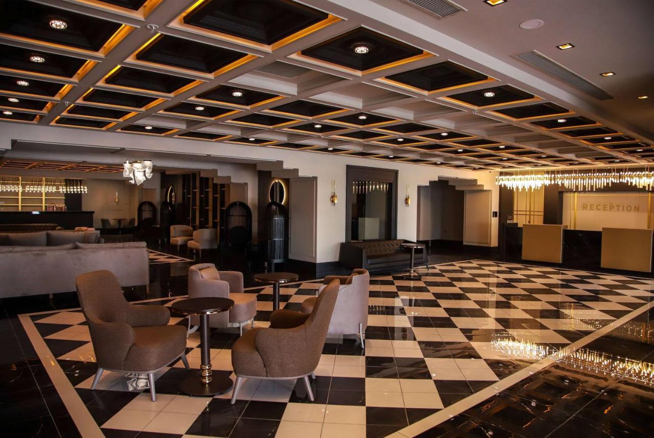 Ramada By Wyndham Erzurum Extérieur photo