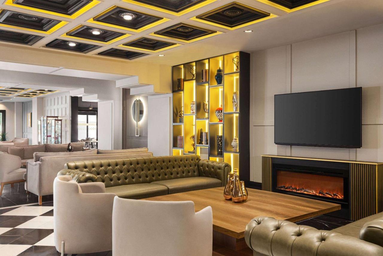 Ramada By Wyndham Erzurum Extérieur photo